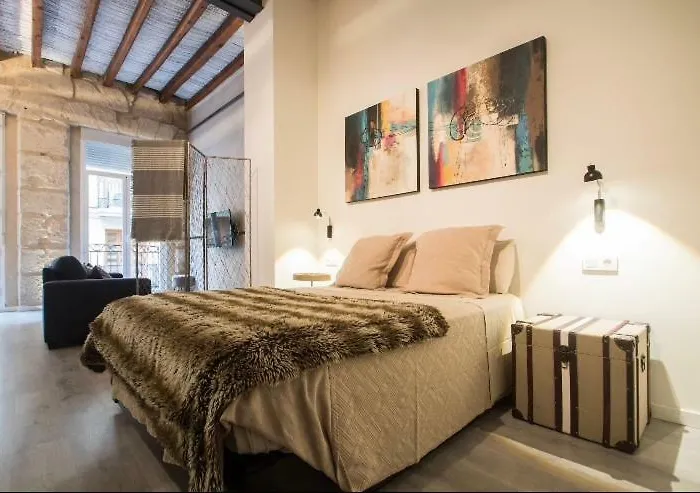 Beautiful Loft In Old Town